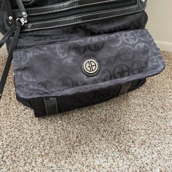 Giani Bernini Black Signature Soft Shoulder Bag Large Purse Tote Shoulder Bag - Picture 9 of 14